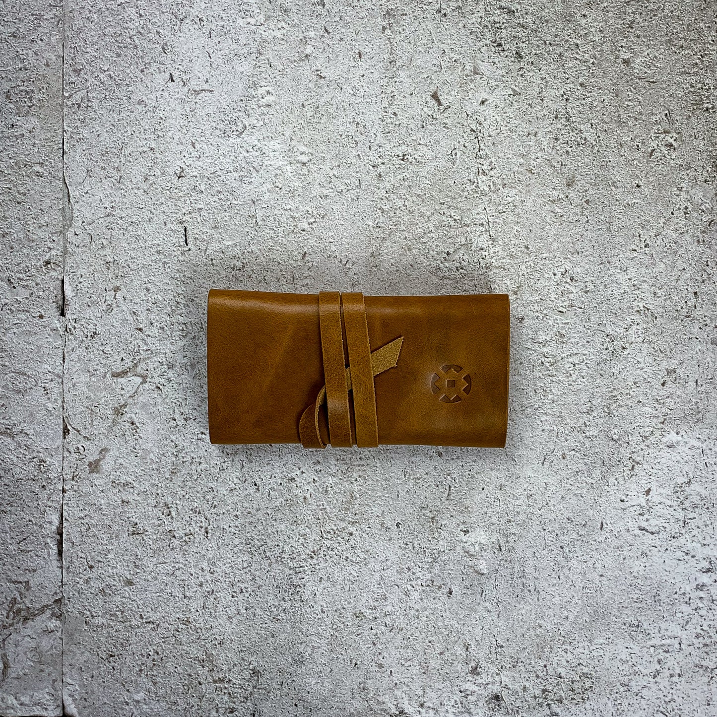 Tobacco pouch